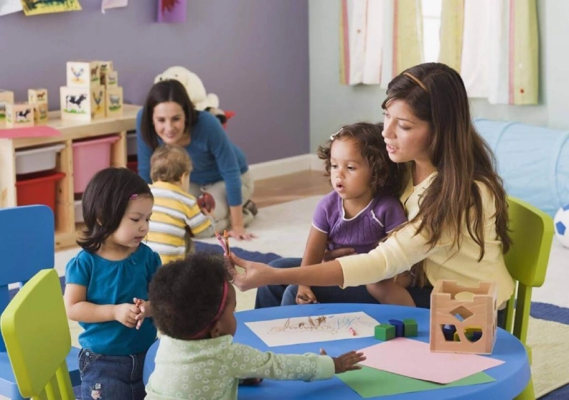 hoc nghe giao vien mam non tai duc 4